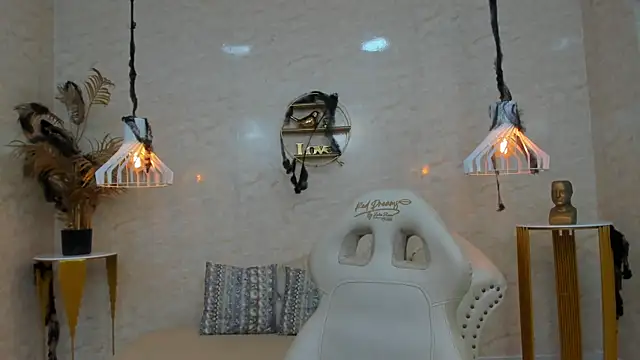 BBW CINDY online show from November 1, 2025, 3:58 pm