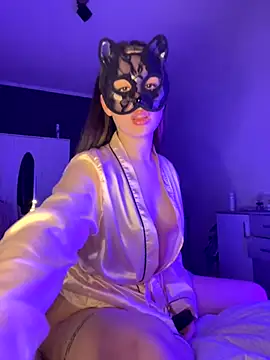 Daria-maus24 online show from October 18, 2025, 8:20 pm