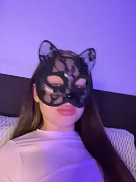 Daria-maus24 online show from October 22, 2025, 7:24 pm