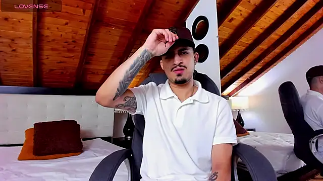 Sebastian Berne online show from March 14, 2025, 7:01 pm