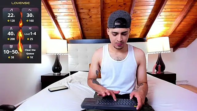 Sebastian Berne online show from October 17, 2025, 7:27 pm