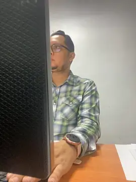 Bef02 online show from September 18, 2025, 2:19 pm