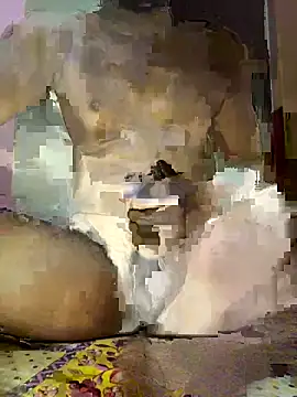 Snapshot of jimi-3011 chatting on November 26, 2025, 11:00 am jimi-3011 online show from November 26, 2025, 11:00 am