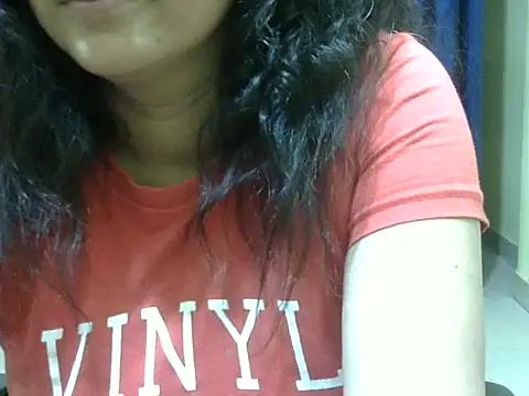 Your cutiepie  online show from October 8, 2025, 5:10 pm