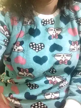 Your cutiepie  online show from December 16, 2025, 6:02 pm