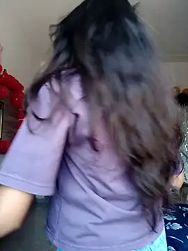 Snapshot of shnaz_1 chatting on June 20, 2026, 9:34 am shnaz 1 online show from June 20, 2026, 9:34 am