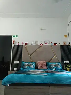 Snapshot of shnaz_1 chatting on July 2, 2026, 3:23 am shnaz 1 online show from July 2, 2026, 3:23 am