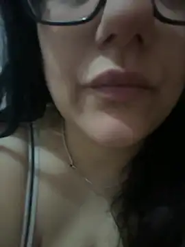 Snapshot of daianaspencer chatting on May 4, 2026, 6:31 am daianaspencer online show from May 4, 2026, 6:31 am