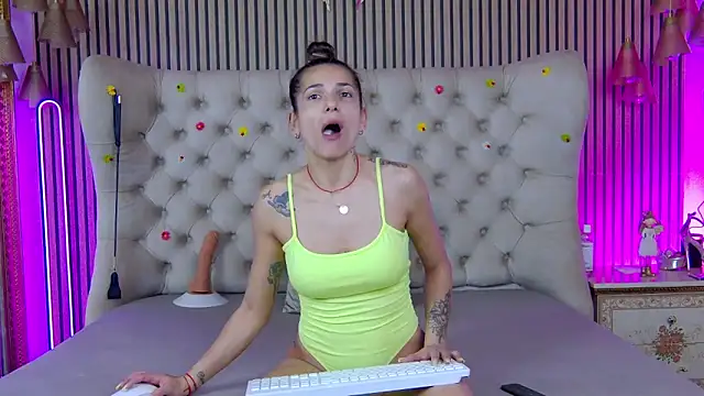 PlayfulShow online show from March 24, 2026, 12:43 pm