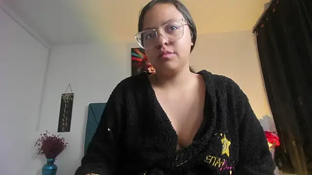 Snapshot of Ariel_star1 chatting on March 28, 2026, 1:11 pm Ariel star1 online show from March 28, 2026, 1:11 pm