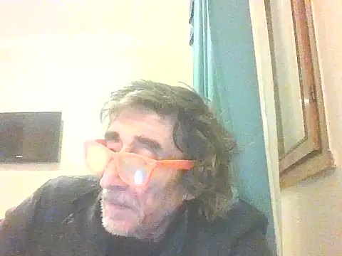 Snapshot of eccomi6996 chatting on December 2, 2025, 8:26 pm eccomi6996 online show from December 2, 2025, 8:26 pm