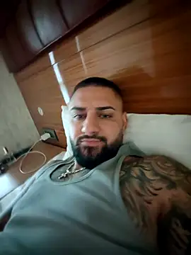 Bakws online show from October 9, 2025, 1:53 pm