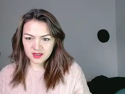 PenelopeMist online show from March 11, 2025, 9:59 pm