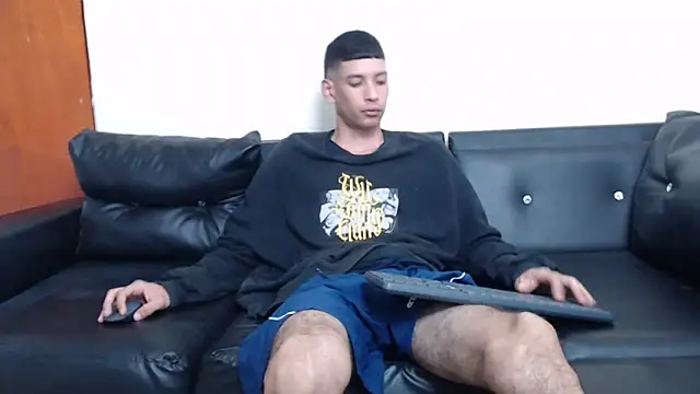 biigjhonny online show from November 4, 2025, 2:54 am