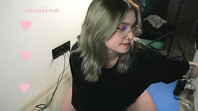 Snapshot of lollylina chatting on March 9, 2025, 8:52 pm lollylina online show from March 9, 2025, 8:52 pm