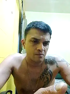 Snapshot of crazyfreaking chatting on February 6, 2025, 9:17 pm crazyfreaking online show from February 6, 2025, 9:17 pm