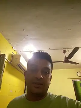 Snapshot of crazyfreaking chatting on February 9, 2025, 9:39 pm crazyfreaking online show from February 9, 2025, 9:39 pm