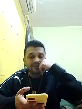 Snapshot of crazyfreaking chatting on February 15, 2025, 8:01 pm crazyfreaking online show from February 15, 2025, 8:01 pm