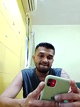 Snapshot of crazyfreaking chatting on February 18, 2025, 12:17 pm crazyfreaking online show from February 18, 2025, 12:17 pm