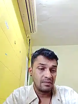 Snapshot of crazyfreaking chatting on March 2, 2025, 11:18 am crazyfreaking online show from March 2, 2025, 11:18 am