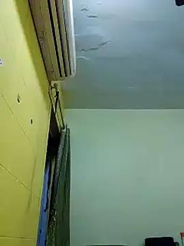 Snapshot of crazyfreaking chatting on March 2, 2025, 8:07 pm crazyfreaking online show from March 2, 2025, 8:07 pm