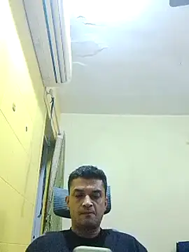 Snapshot of crazyfreaking chatting on March 7, 2025, 6:11 pm crazyfreaking online show from March 7, 2025, 6:11 pm