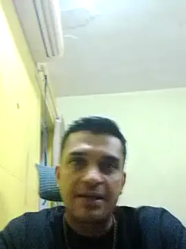 Snapshot of crazyfreaking chatting on March 7, 2025, 9:17 pm crazyfreaking online show from March 7, 2025, 9:17 pm