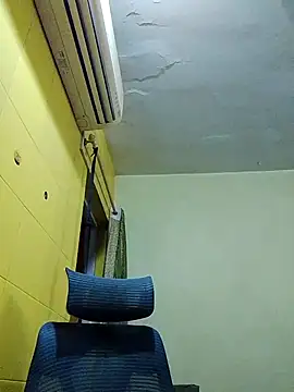 Snapshot of crazyfreaking chatting on March 21, 2025, 6:40 pm crazyfreaking online show from March 21, 2025, 6:40 pm