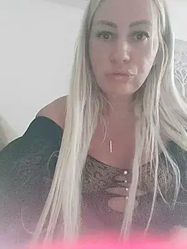 visnjica online show from October 11, 2025, 5:11 pm