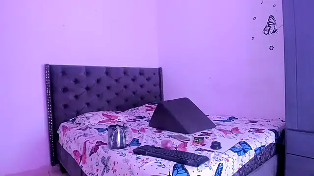 moree Queen online show from January 9, 2026, 7:48 pm