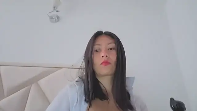 salome stockman s online show from June 30, 2026, 1:34 pm