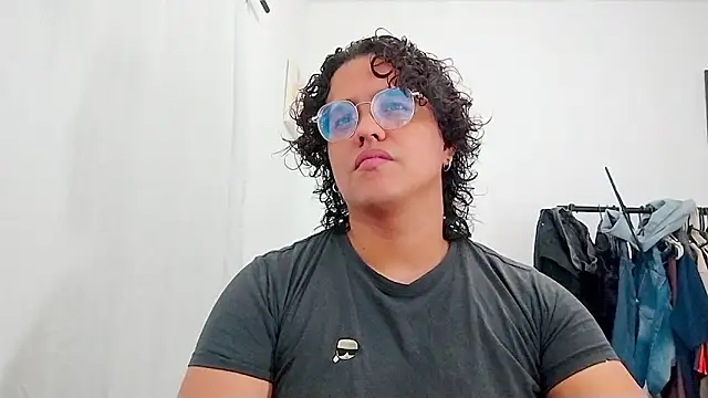 Diane blossom online show from April 14, 2026, 11:55 pm