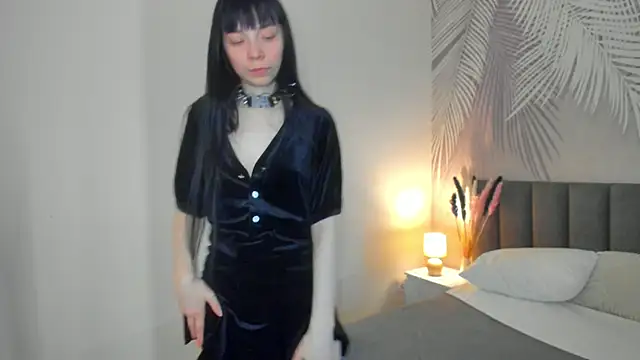 SkinyJoyce online show from March 21, 2025, 5:43 am