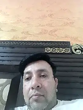 innocentboy1987 online show from April 14, 2026, 12:00 pm