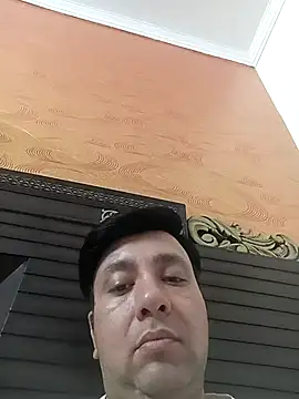 innocentboy1987 online show from April 23, 2026, 7:30 am