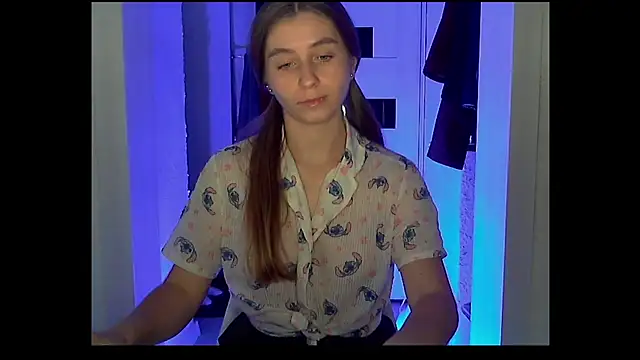 Nana Rain online show from October 12, 2025, 7:24 pm