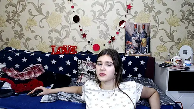 Snapshot of JennyStormy chatting on February 17, 2025, 7:53 pm JennyStormy online show from February 17, 2025, 7:53 pm