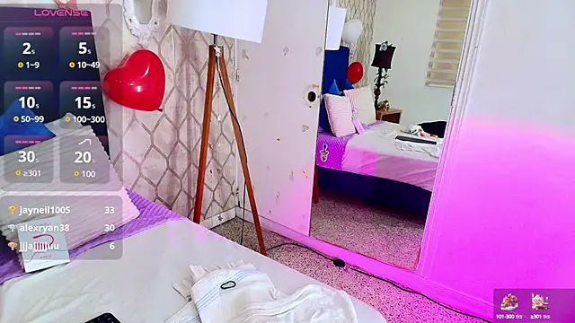 Hellen Hell  online show from February 16, 2025, 12:08 am