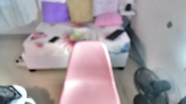 Snapshot of ariana_smiith chatting on March 13, 2025, 6:34 pm ariana smiith online show from March 13, 2025, 6:34 pm