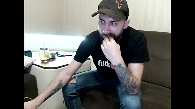 Snapshot of JamieNoxus chatting on February 13, 2025, 9:51 am JamieNoxus online show from February 13, 2025, 9:51 am