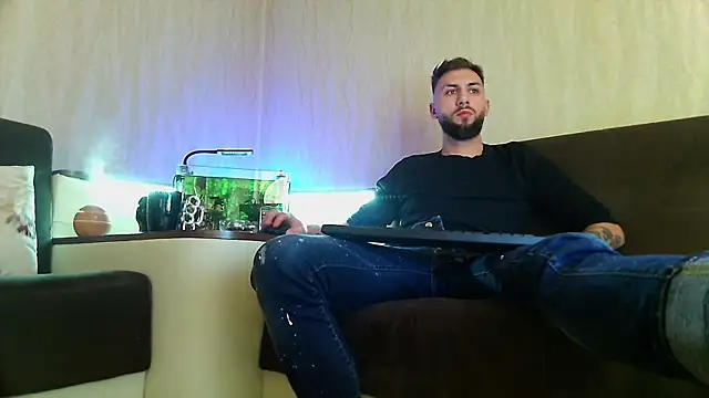 Snapshot of JamieNoxus chatting on March 5, 2025, 12:16 am JamieNoxus online show from March 5, 2025, 12:16 am