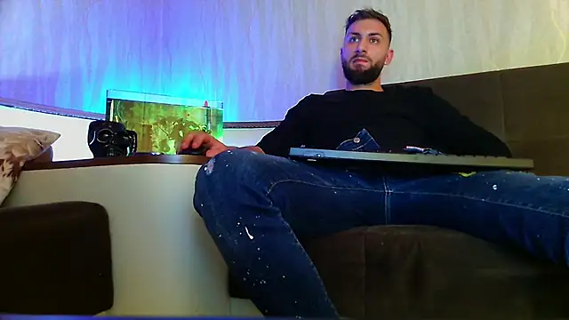 Snapshot of JamieNoxus chatting on March 6, 2025, 11:53 pm JamieNoxus online show from March 6, 2025, 11:53 pm