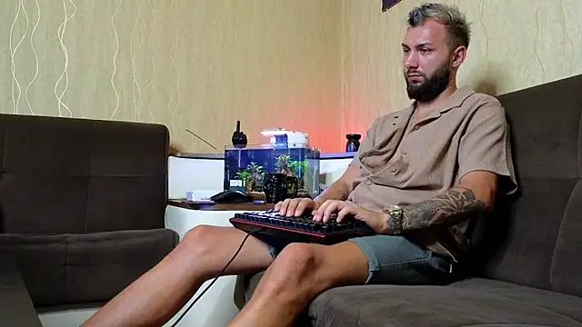 Snapshot of JamieNoxus chatting on September 9, 2025, 1:16 am JamieNoxus online show from September 9, 2025, 1:16 am