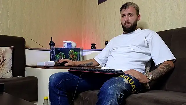 Snapshot of JamieNoxus chatting on September 12, 2025, 8:09 pm JamieNoxus online show from September 12, 2025, 8:09 pm