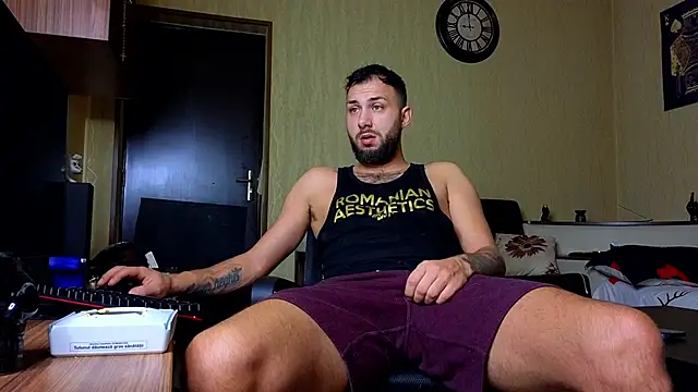 Snapshot of JamieNoxus chatting on October 16, 2025, 6:03 am JamieNoxus online show from October 16, 2025, 6:03 am