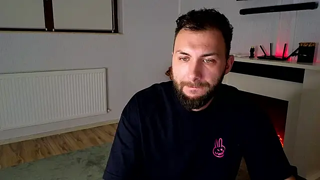 Snapshot of JamieNoxus chatting on November 11, 2025, 7:30 am JamieNoxus online show from November 11, 2025, 7:30 am