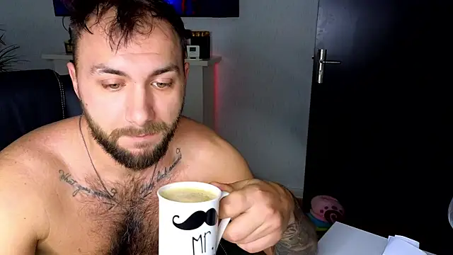 Snapshot of JamieNoxus chatting on November 28, 2025, 7:55 am JamieNoxus online show from November 28, 2025, 7:55 am