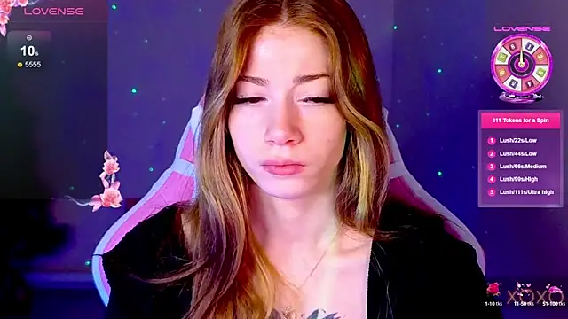 MagicLadyyy online show from February 9, 2025, 9:39 pm