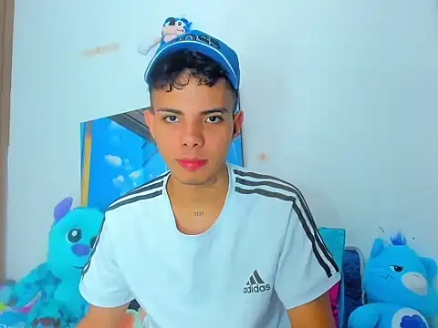 Alessandro 1610 online show from March 13, 2025, 2:01 pm