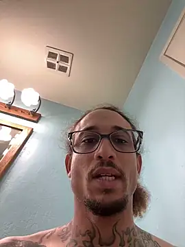 Snapshot of bigdickbigdaddy7373 chatting on December 4, 2025, 9:01 pm bigdickbigdaddy7373 online show from December 4, 2025, 9:01 pm